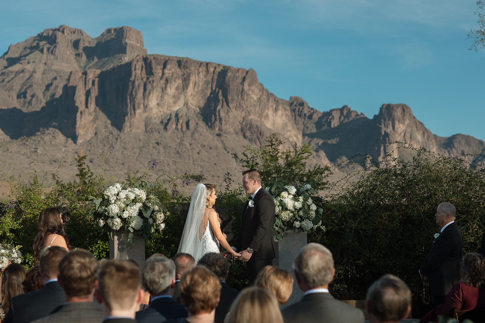 Paseo Wedding Venue, arizona wedding photographer, desert wedding